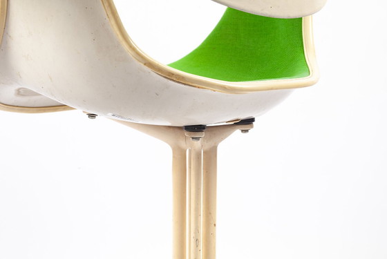 Image 1 of DAF Shell chair by George Nelson