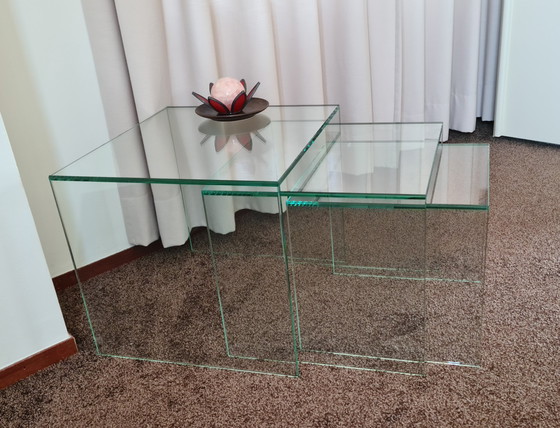 Image 1 of Ensemble de tables d'appoint Beek en verre