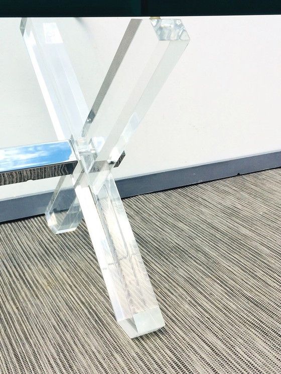 Image 1 of Tavolino basso in plexiglass e vetro. Vintage anni &#39;80