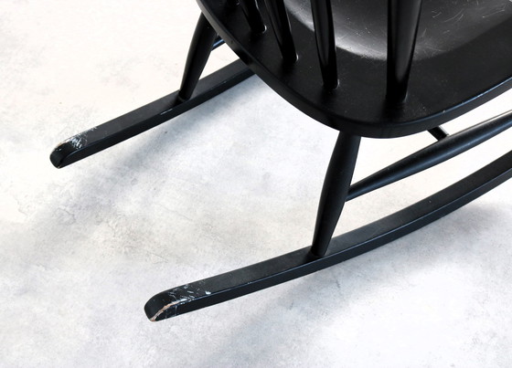 Image 1 of Vintage rocking chair