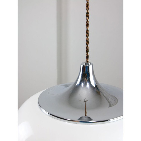 Image 1 of Vintage white Space Age pendant lamp by Guzzini