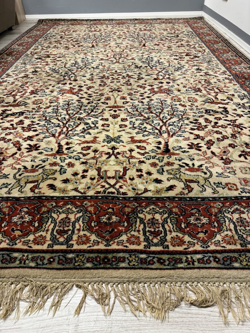 Isfahan Paradise Garden Persian Carpet