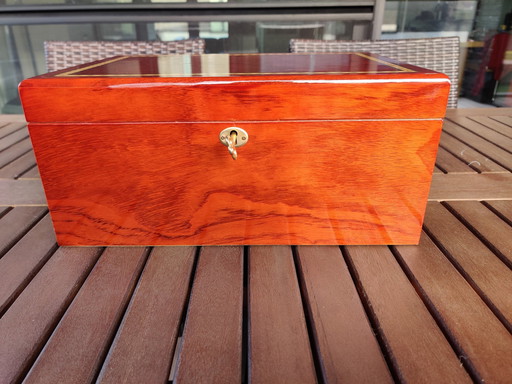 Lacquered Humidor