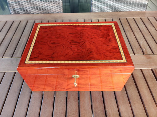 Lacquered Humidor