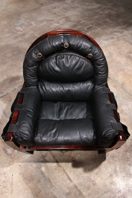 Image 1 of Luciano Frigerio "Rancero" leather lounge chair - 1970s Italian design