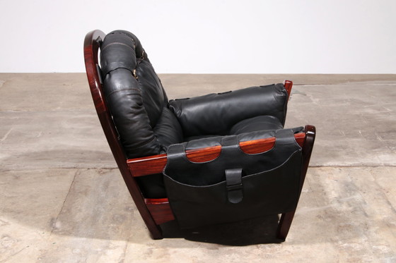 Image 1 of Luciano Frigerio "Rancero" leather lounge chair - 1970s Italian design