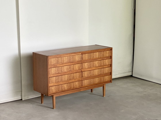 Image 1 of Commode vintage