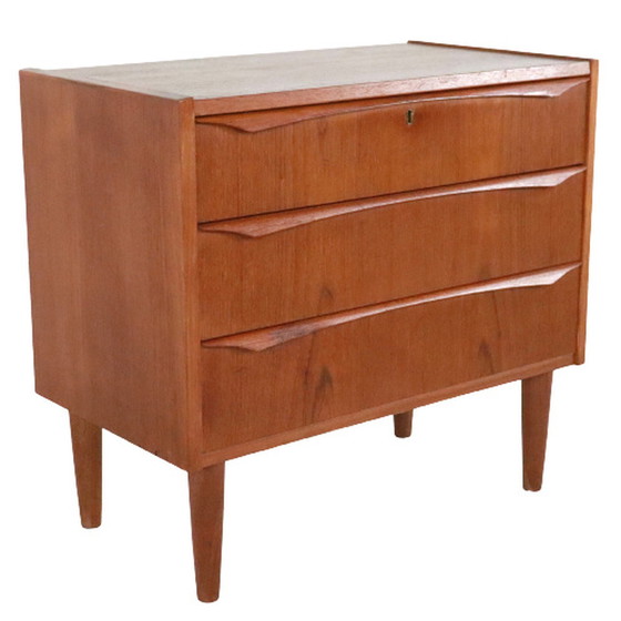 Image 1 of Vintage Danish chest of drawers Lutzow