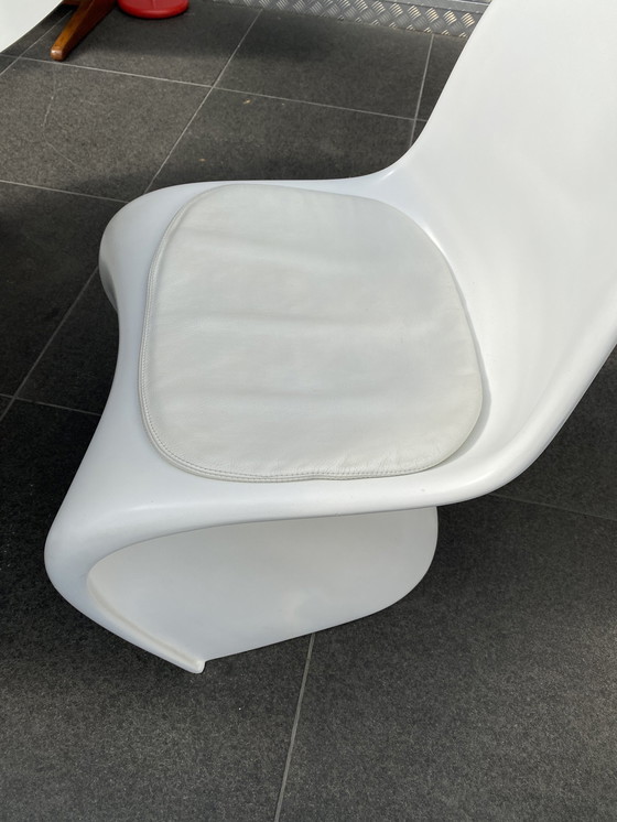 Image 1 of 4 pcs panton design chairs