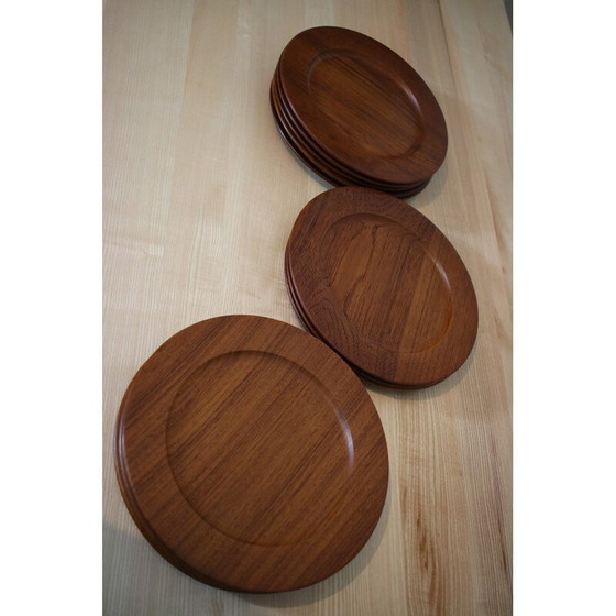 Image 1 of Set of 12 vintage solid teak plates by Wiggers, Denmark 1960s