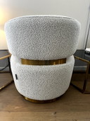 Richmond Interiors Fauteuil pivotant Maxime Bouclé