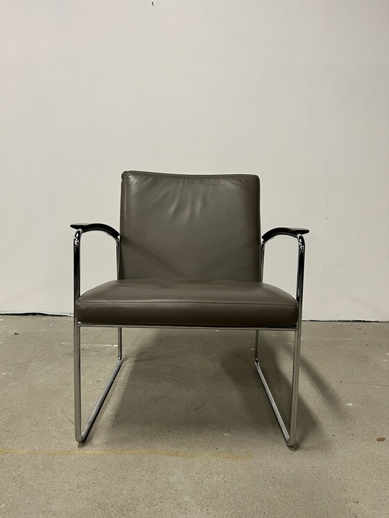 Image 1 of Fauteuil Leolux Talassa cuir gris