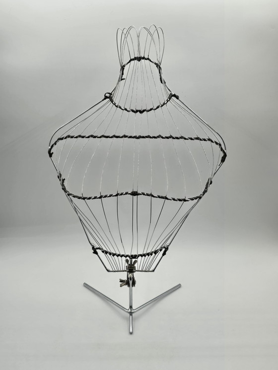 Image 1 of Window Wire Mannequin/Buste (Female) From The 50s On Tripod