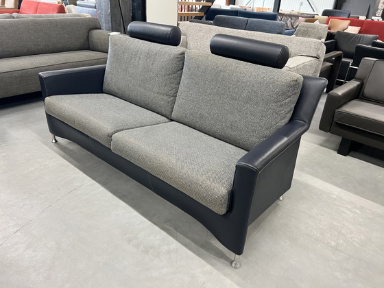 Image 1 of Leolux Paian 3 Seater sofa blue leather fabric