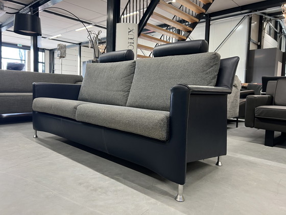 Image 1 of Leolux Paian 3 Seater sofa blue leather fabric