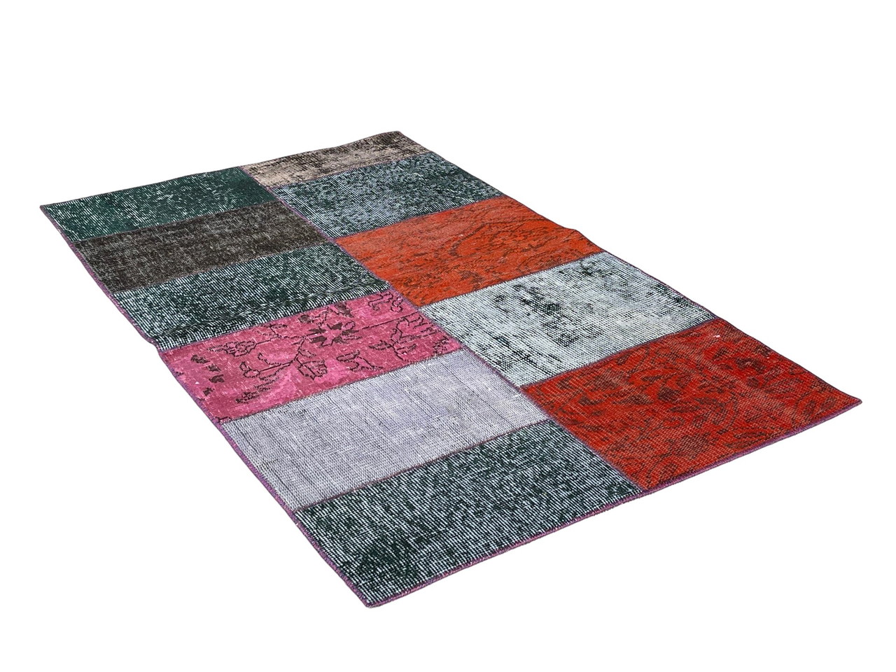 Vintage Turkish Patchwork Rug | €386 | Whoppah