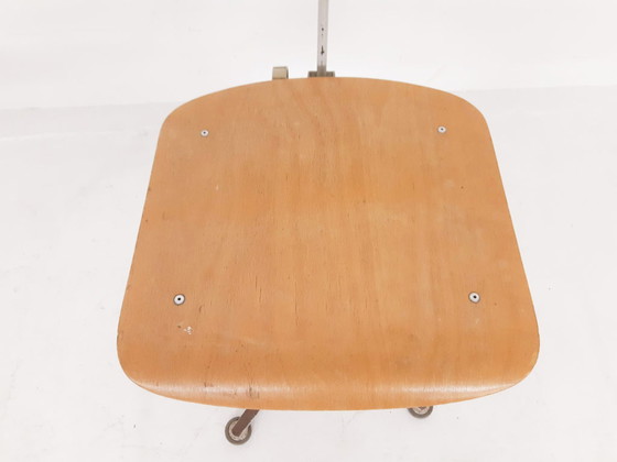 Image 1 of 2x Ahrend de Cirkel drafting stools