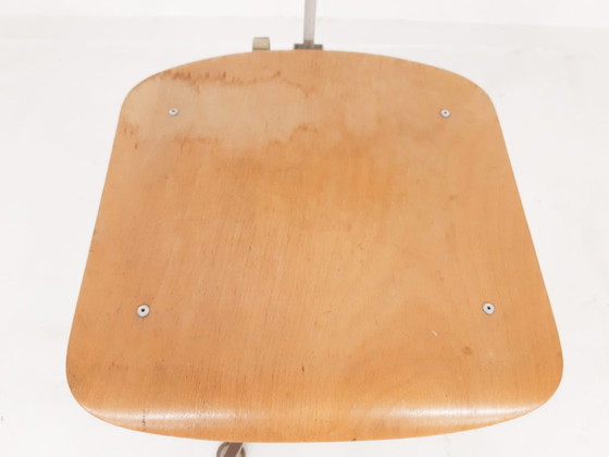 Image 1 of 2x Ahrend de Cirkel drafting stools