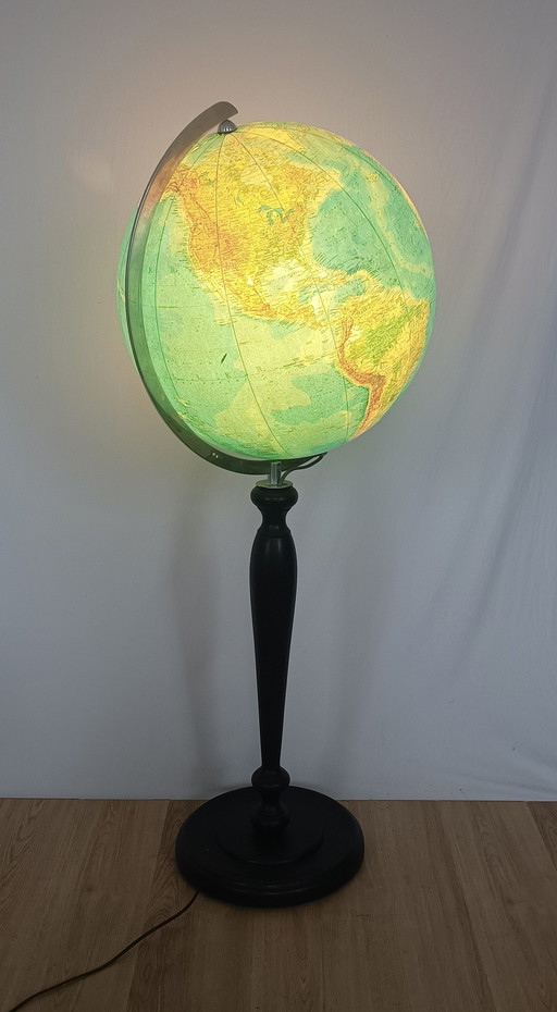 Mega Large Fifties Globe With Lighting On Foot