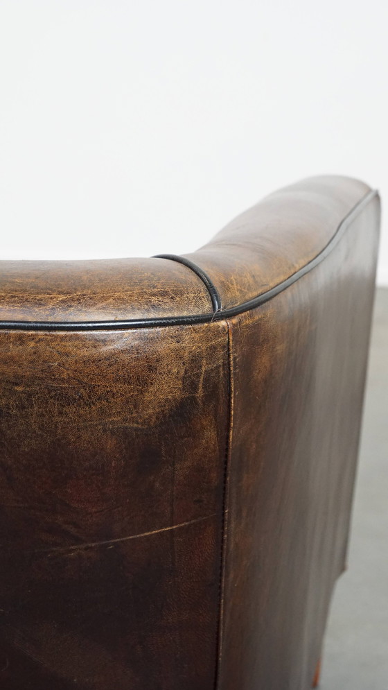 Image 1 of Sillón Club de Piel de Oveja Oscura