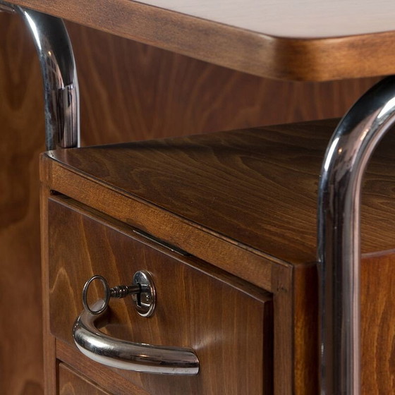 Image 1 of Scrivania vintage in faggio con due contenitori, 1930