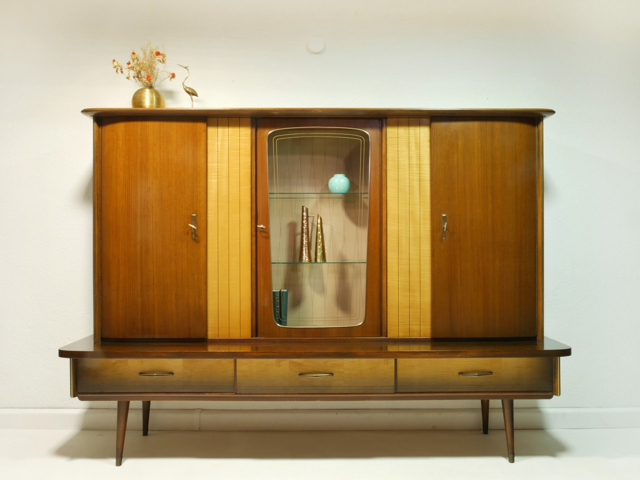 Highboard vintage armoire de salon annees 50 Allemagne 1 450 Whoppah