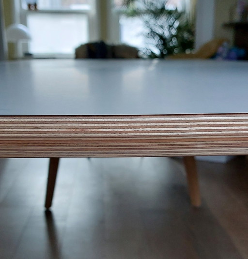Mobitec Mood Dining Table