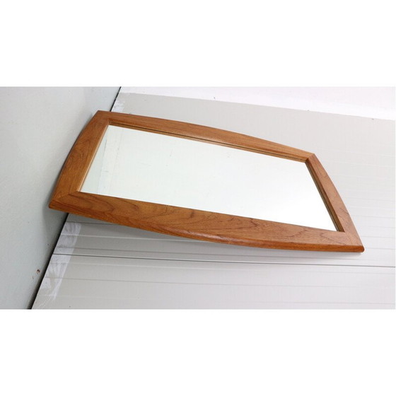 Image 1 of Specchio da parete ovale scandinavo in teak con bordi smussati, Danimarca 1960