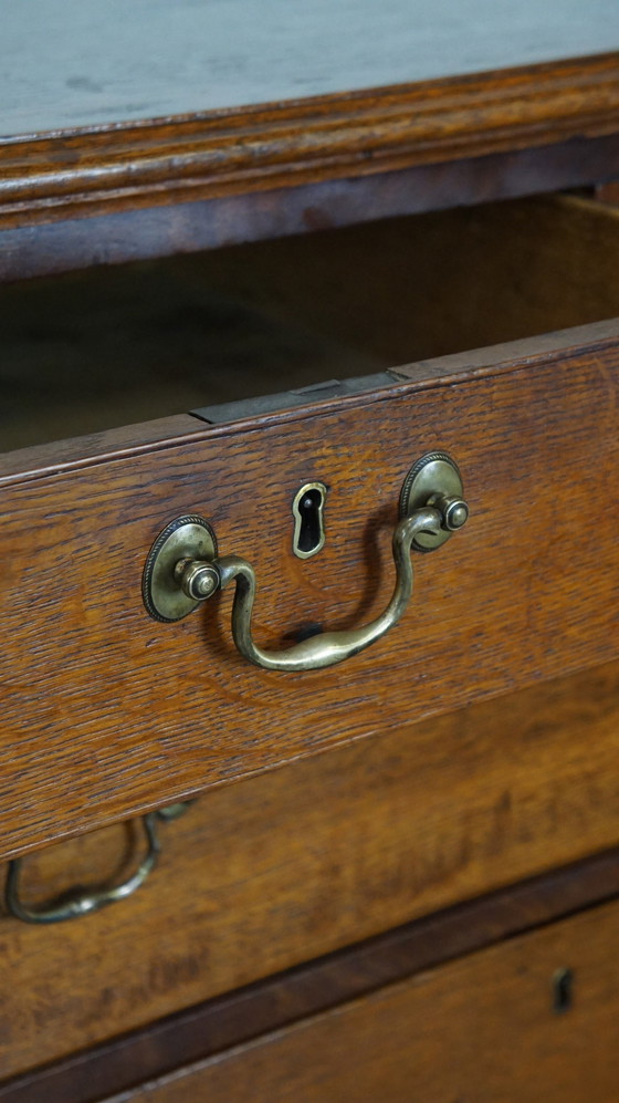 Image 1 of Oak Chest of Drawers With 5 Drawers