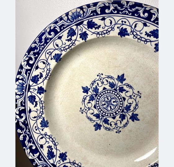 Image 1 of 4 Platos Moustiers