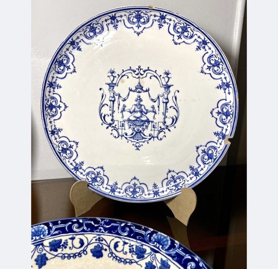 Image 1 of 4 Platos Moustiers