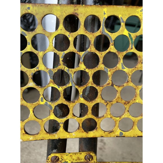 Image 1 of Sedia vintage in metallo traforato di René Malaval