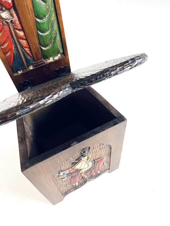 Image 1 of Sedia mudéjar con intaglio in legno