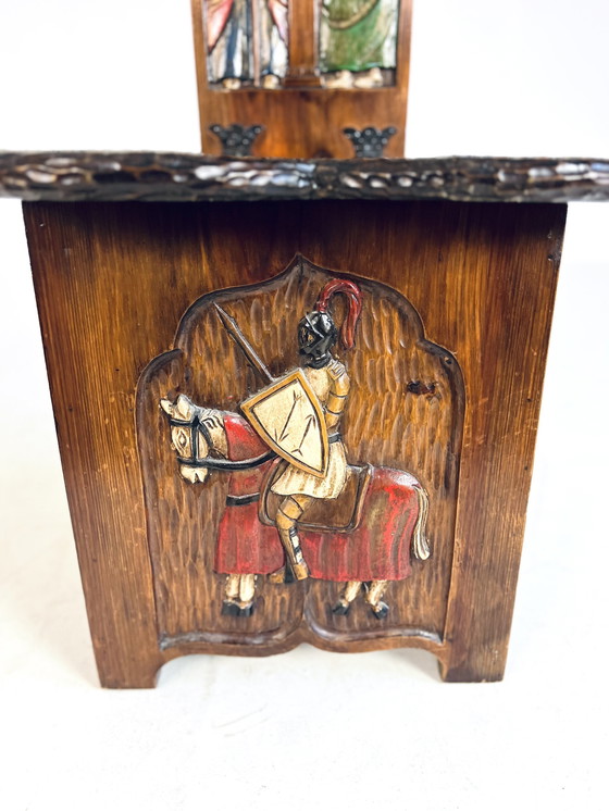 Image 1 of Sedia mudéjar con intaglio in legno