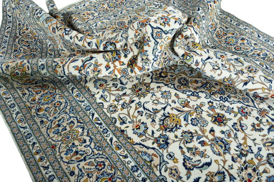 Image 1 of Alfombra oriental de corcho Kashan anudada a mano - 357 x 247