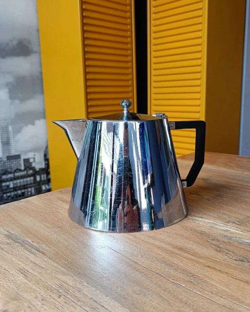 Selecta Teapot