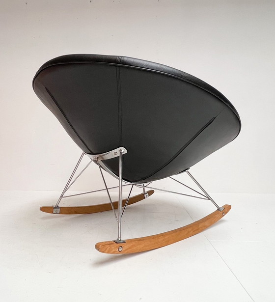 Image 1 of Donut Design Rocking Chair From Sweden, After 2000