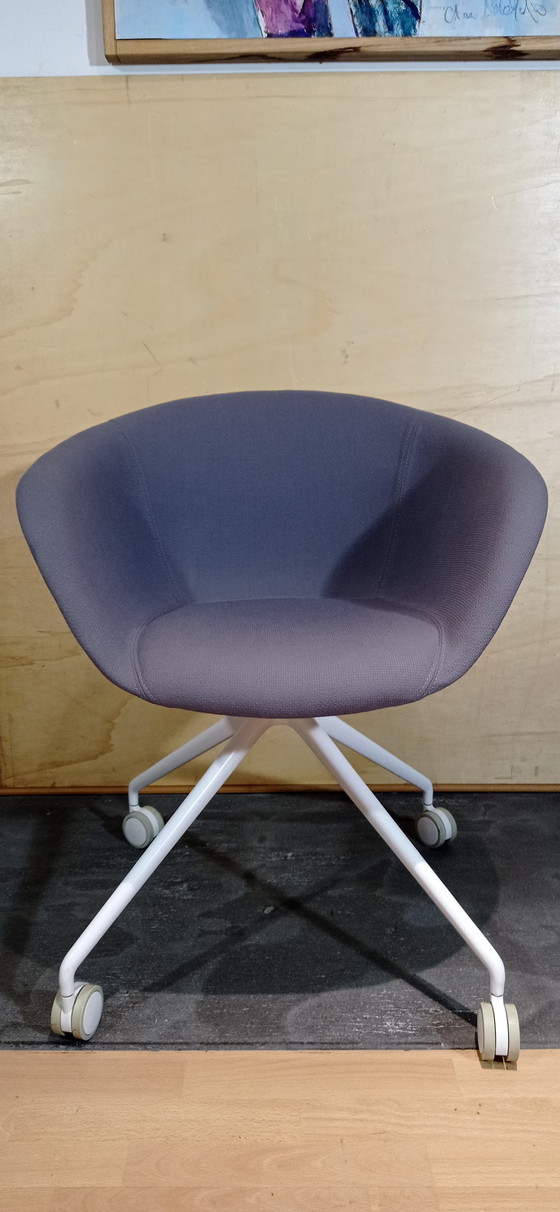 Image 1 of ARPER Duna 02 armchair on wheels in light grey Kvard Wool by Studio LAM