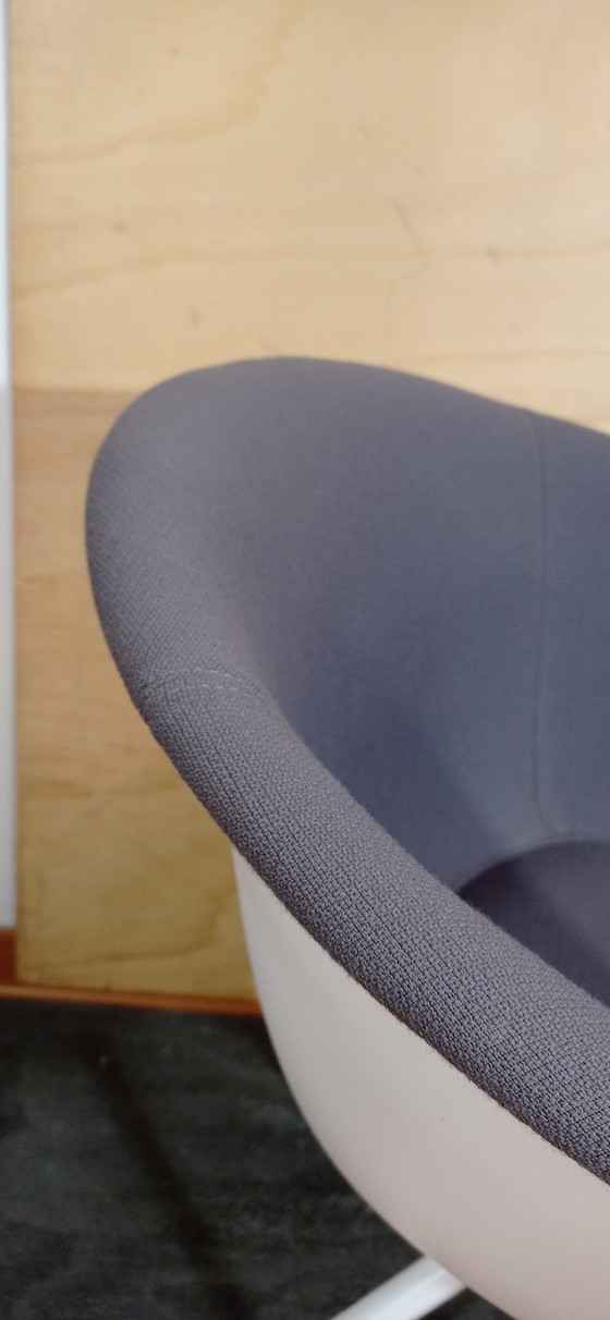 Image 1 of ARPER Duna 02 armchair on wheels in light grey Kvard Wool by Studio LAM