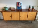 Credenza vintage di metà secolo