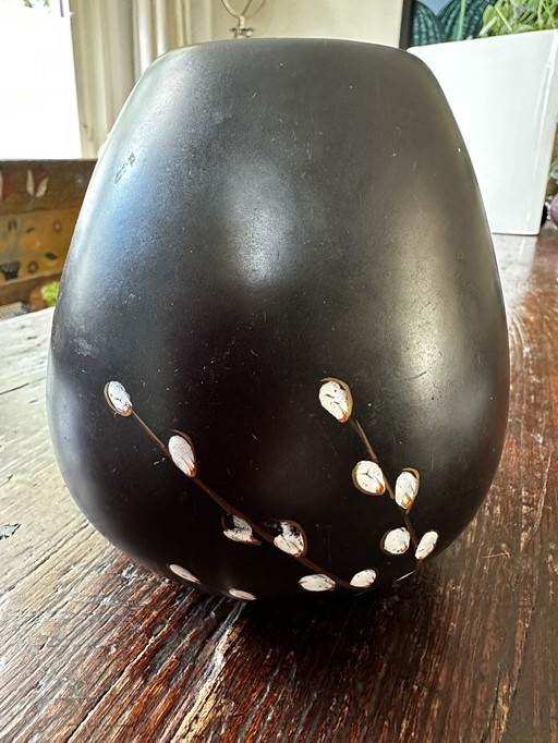 Flora Gouda Spring Black Vase With Kittens