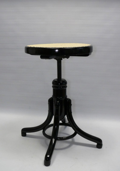 Thonet piano stool with Viennese wickerwork, around 1900, restored