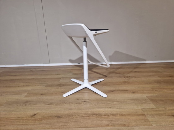 Image 1 of Interstuhl Kinetic Barstool Black White Adjustable Design Phoenix