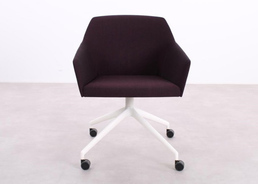 Arco Sketch chair dark purple