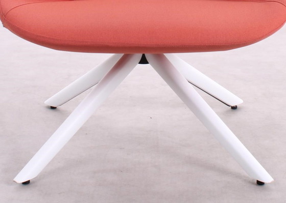 Image 1 of Forma 5 Bow lounge chair orange