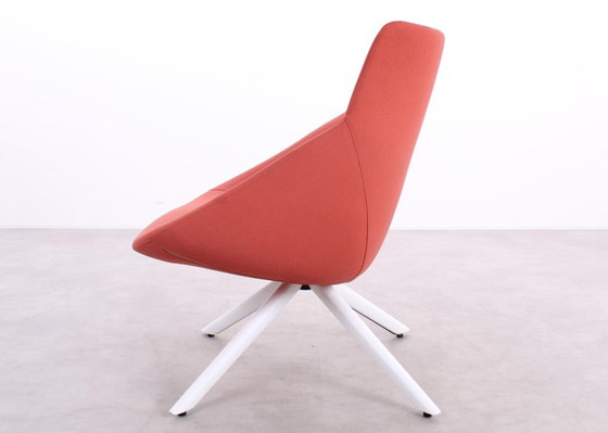 Image 1 of Forma 5 Bow lounge chair orange