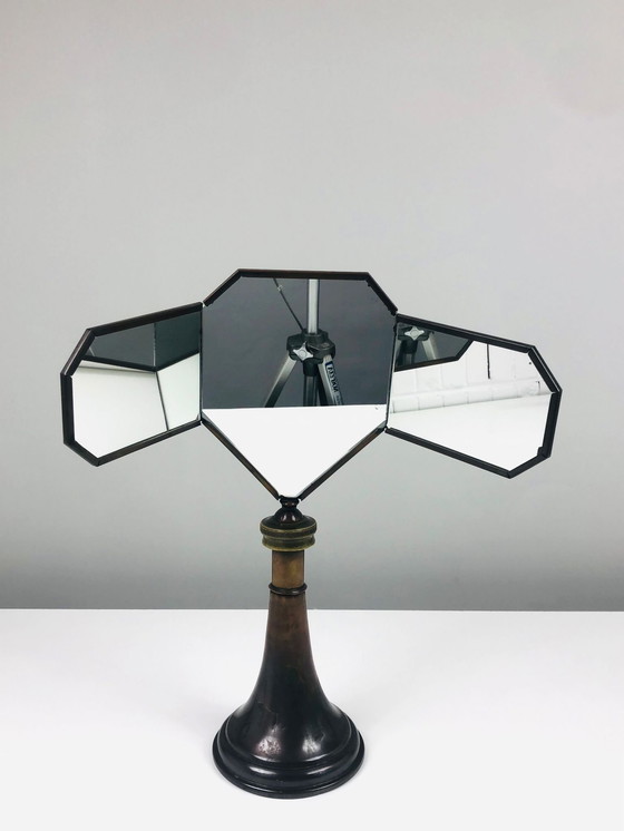 Image 1 of Shaving mirror, United Kingdom, 1920