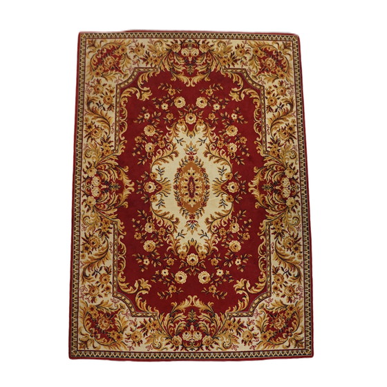 Image 1 of Red Oriental wool rug with yellow flowers, 285 x 200 cm