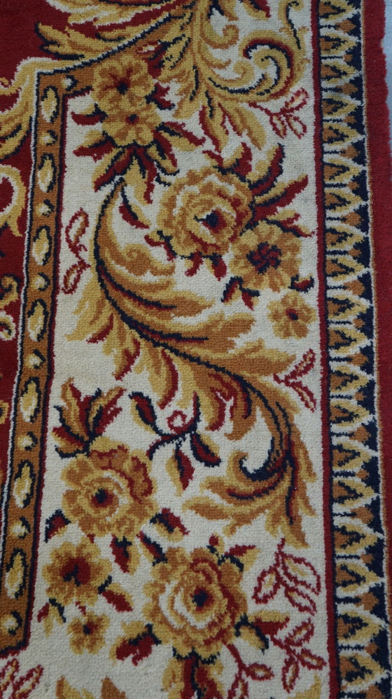 Image 1 of Red Oriental wool rug with yellow flowers, 285 x 200 cm