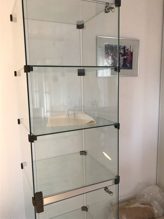 Image 1 of Display cabinet glass